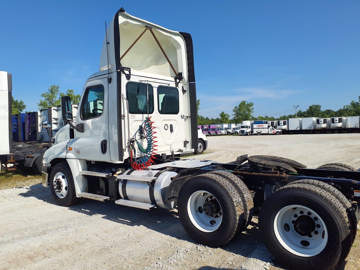 2020 Freightliner CASCADIA 125 894242