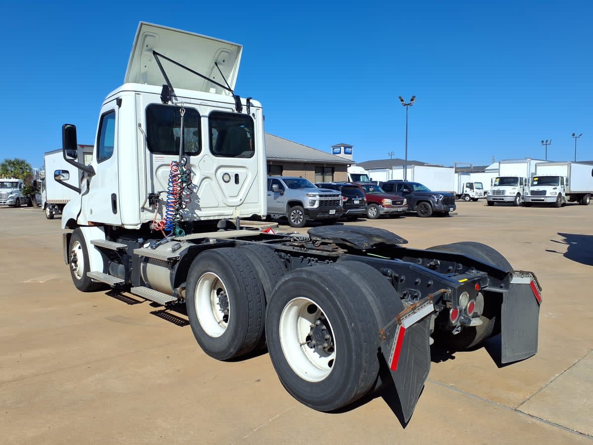 2020 Freightliner/Mercedes NEW CASCADIA PX12664 894255