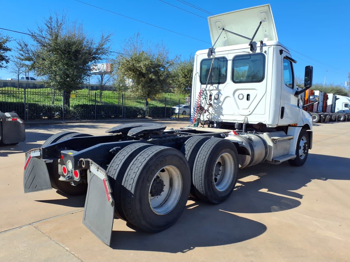 2020 Freightliner/Mercedes NEW CASCADIA PX12664 894255
