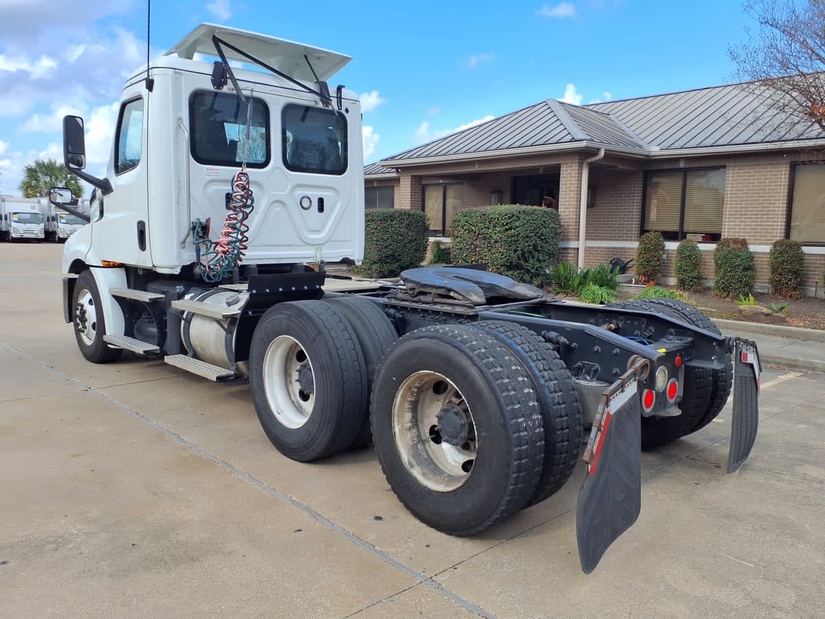 2020 Freightliner/Mercedes NEW CASCADIA PX12664 894327