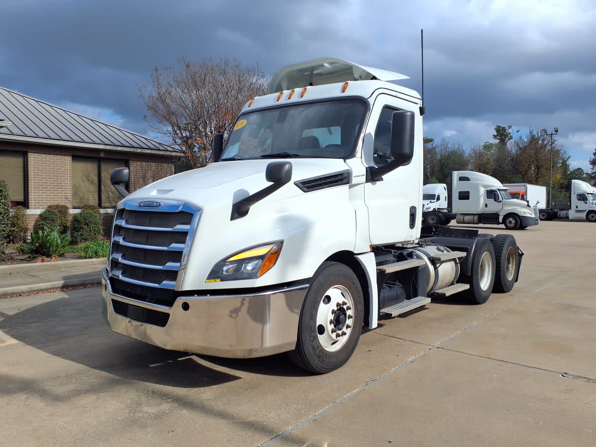2020 Freightliner/Mercedes NEW CASCADIA PX12664 894327