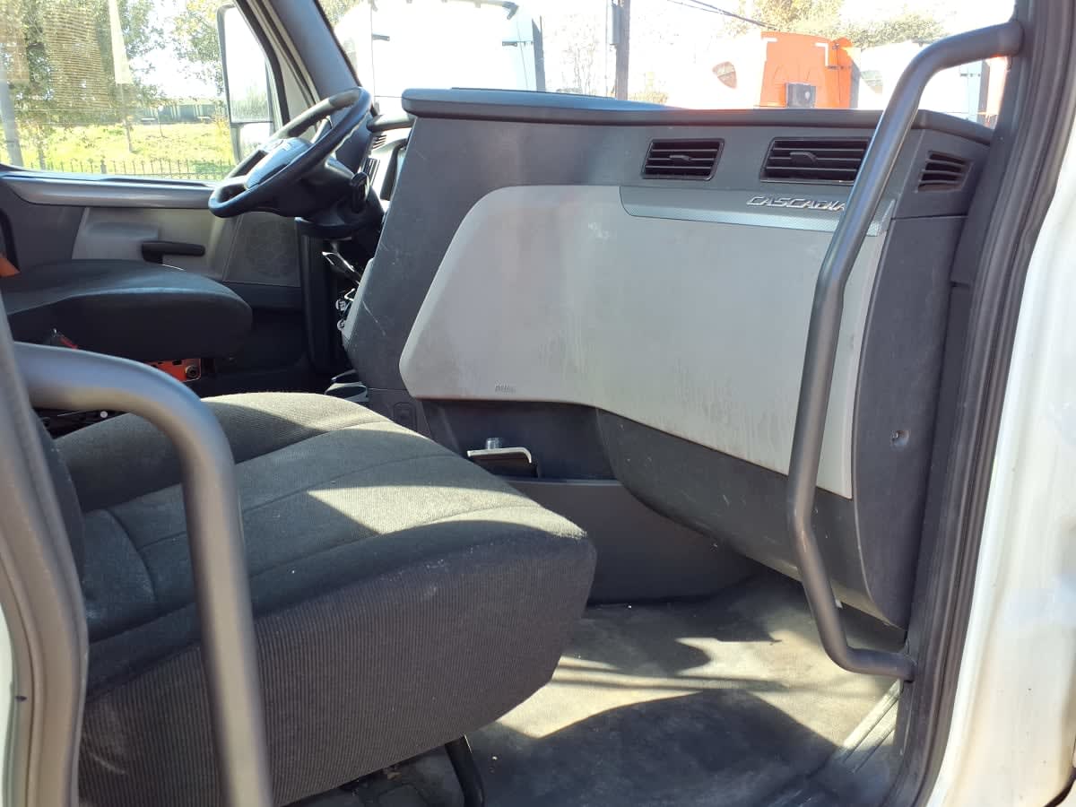 2020 Freightliner/Mercedes NEW CASCADIA PX12664 894329