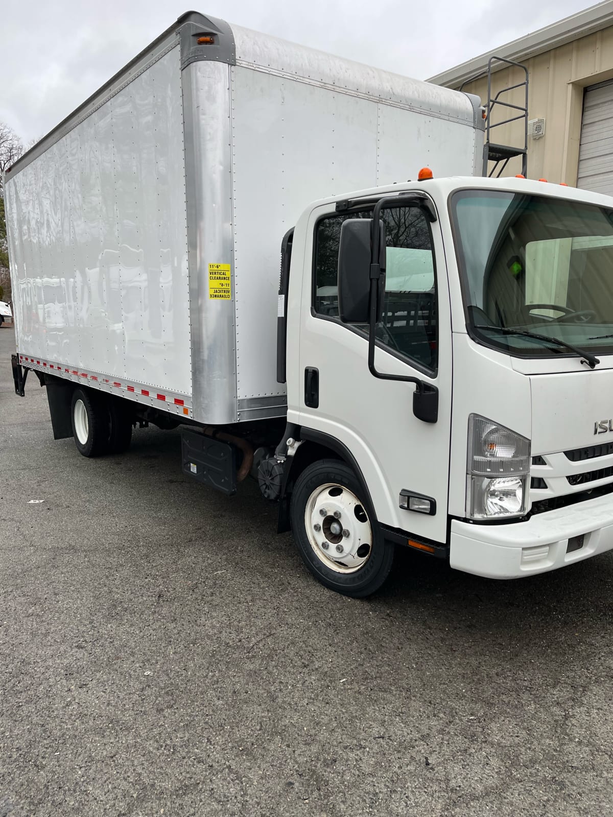 2019 Isuzu NQR 894397