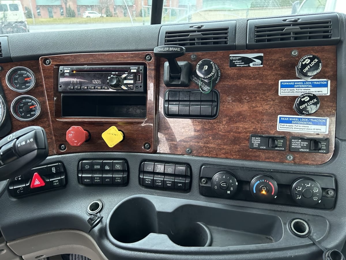 2019 Freightliner/Mercedes CASCADIA 125 894410