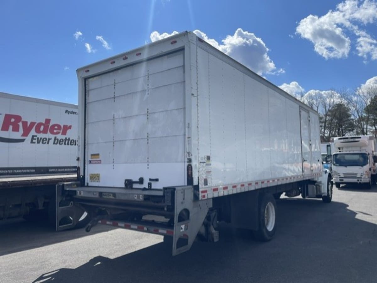 2020 Freightliner/Mercedes M2 106 894424