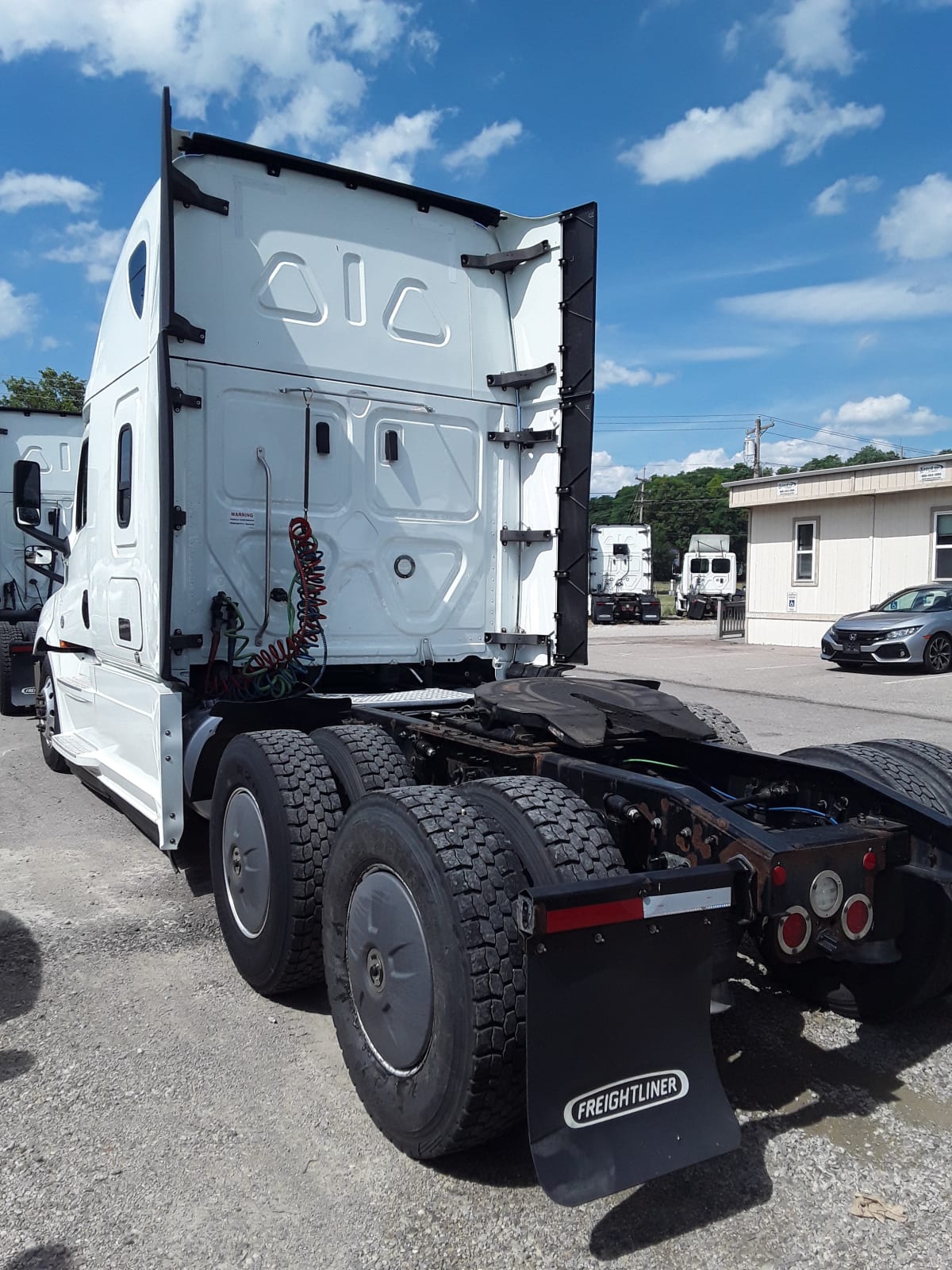 2020 Freightliner/Mercedes NEW CASCADIA PX12664 894431