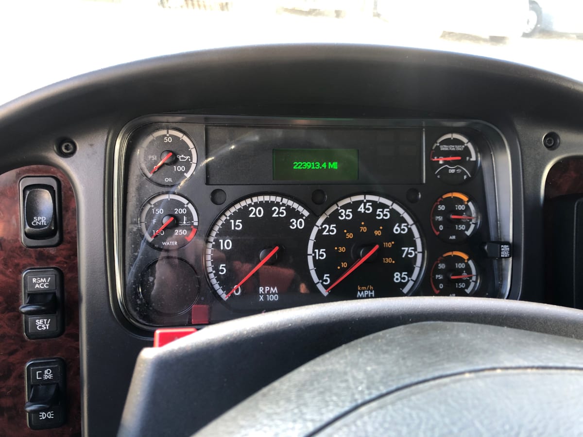 2019 Freightliner/Mercedes M2 106 894508