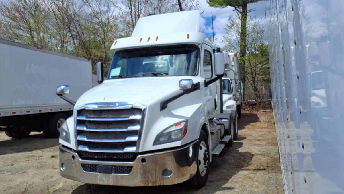 2020 Freightliner/Mercedes NEW CASCADIA PX12664 894537