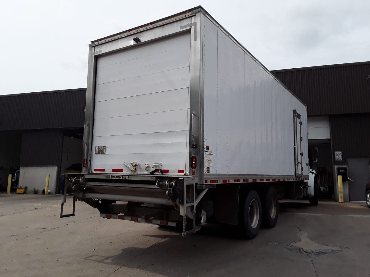 2020 Freightliner/Mercedes M2 106 894674
