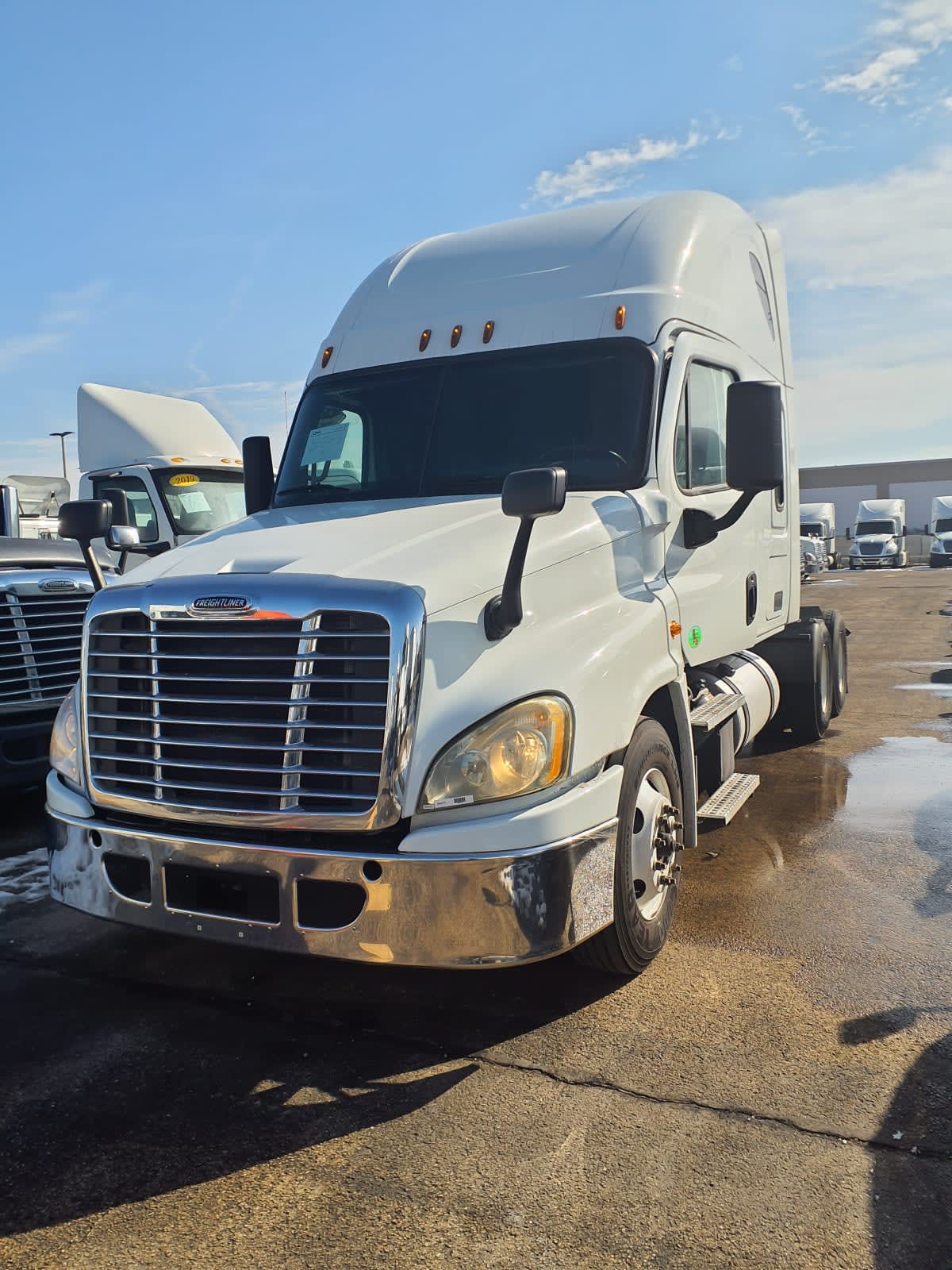 2020 Freightliner/Mercedes CASCADIA 125 894679