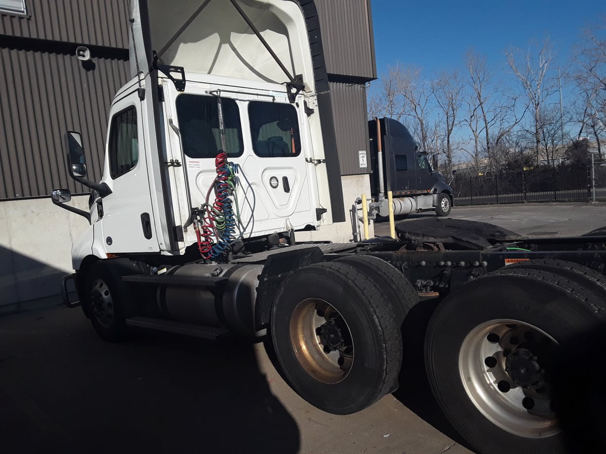 2020 Freightliner/Mercedes NEW CASCADIA 116 894902