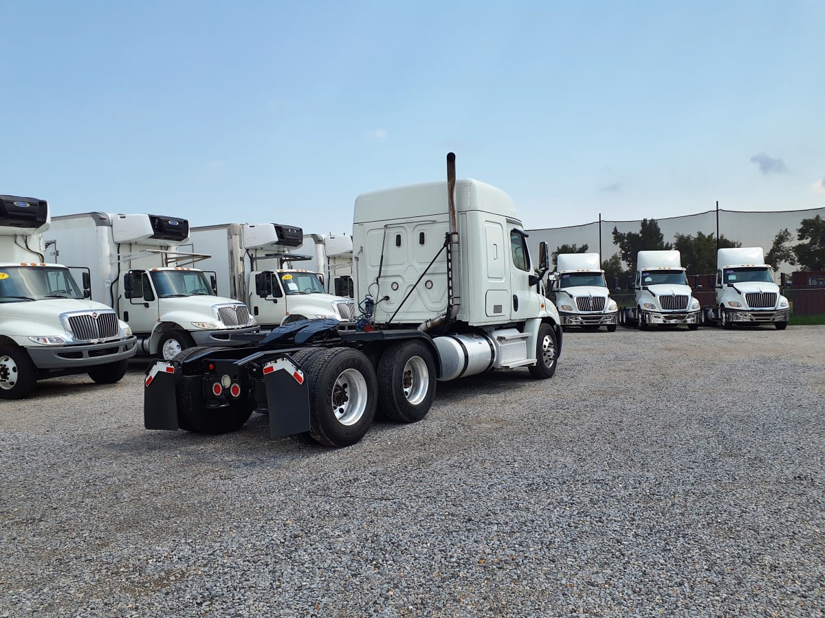 2020 Freightliner - image 4