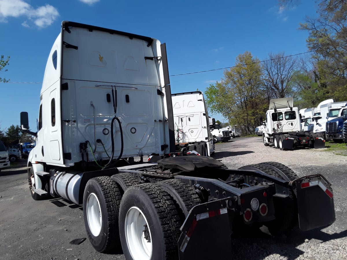 2020 Freightliner/Mercedes NEW CASCADIA PX12664 894970