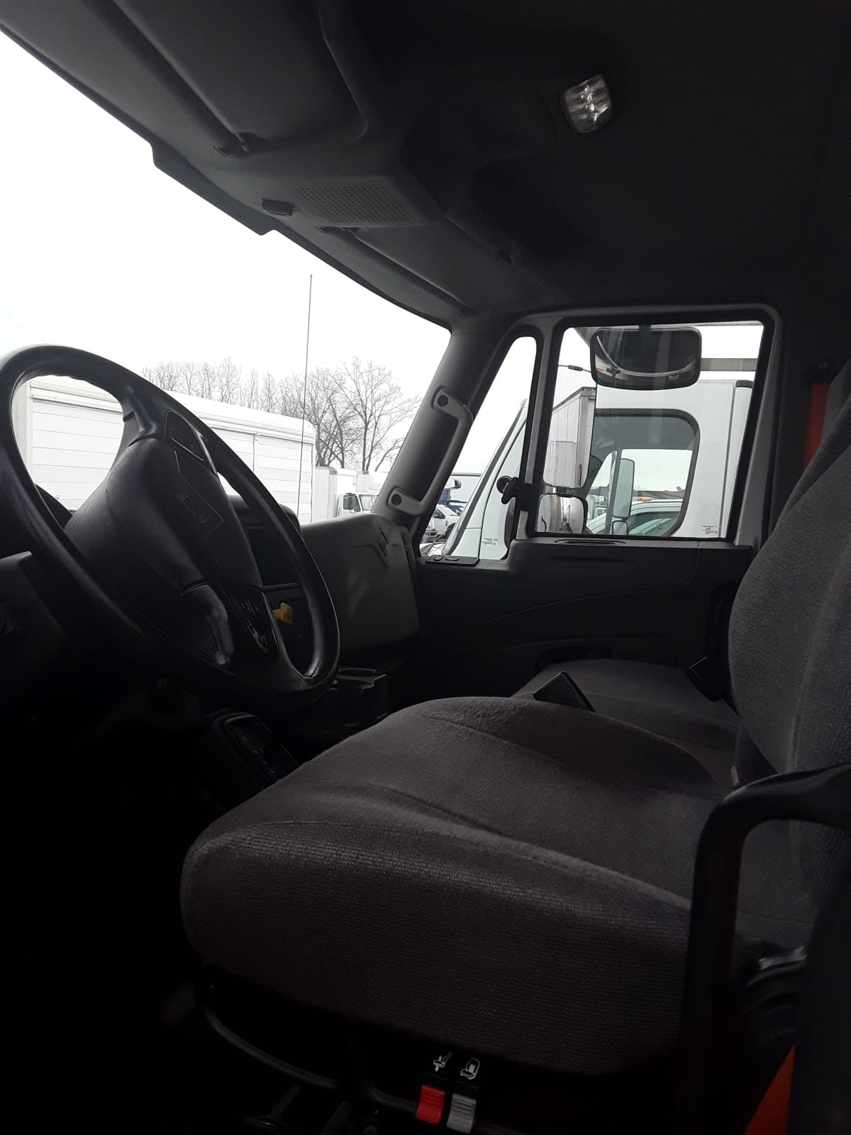 2019 Navistar International 4300 895019
