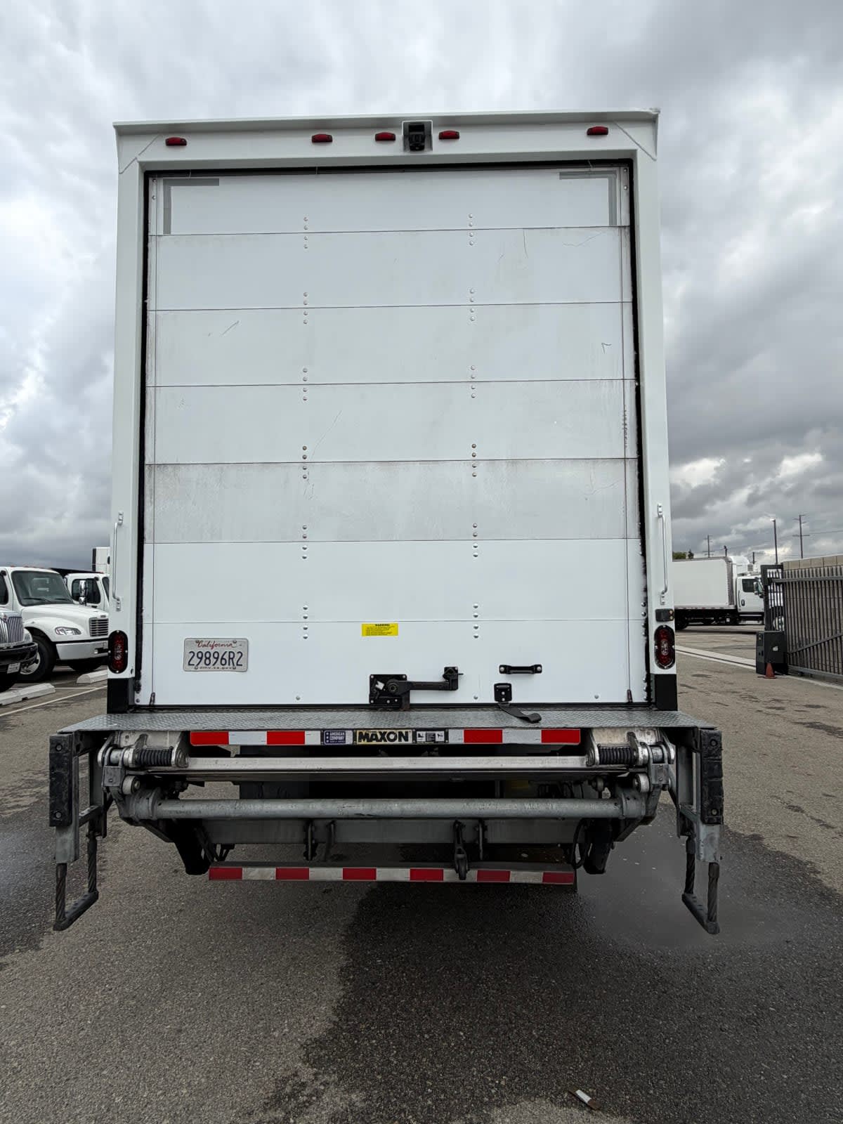 2019 Freightliner M2 106 in Fontana, CA — photo 5