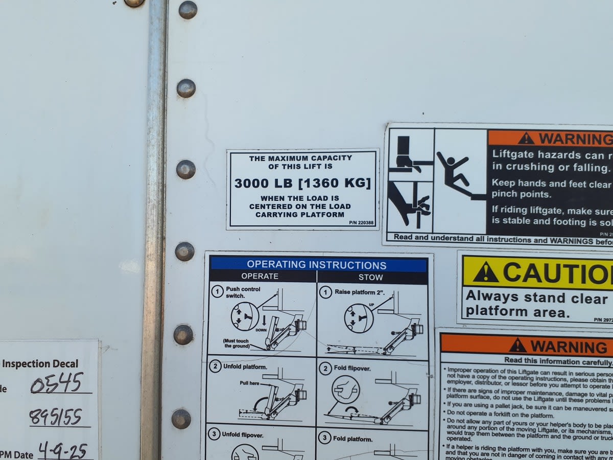 2020 Freightliner/Mercedes M2 106 895155