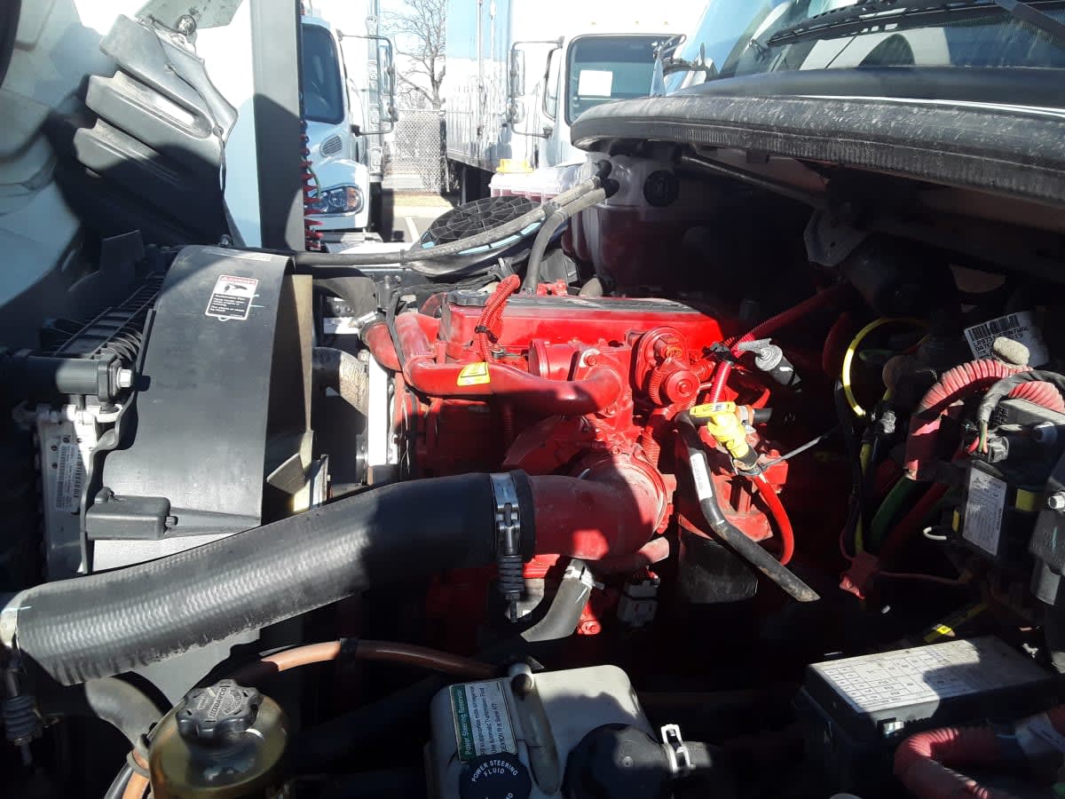 2020 Freightliner/Mercedes M2 106 895161