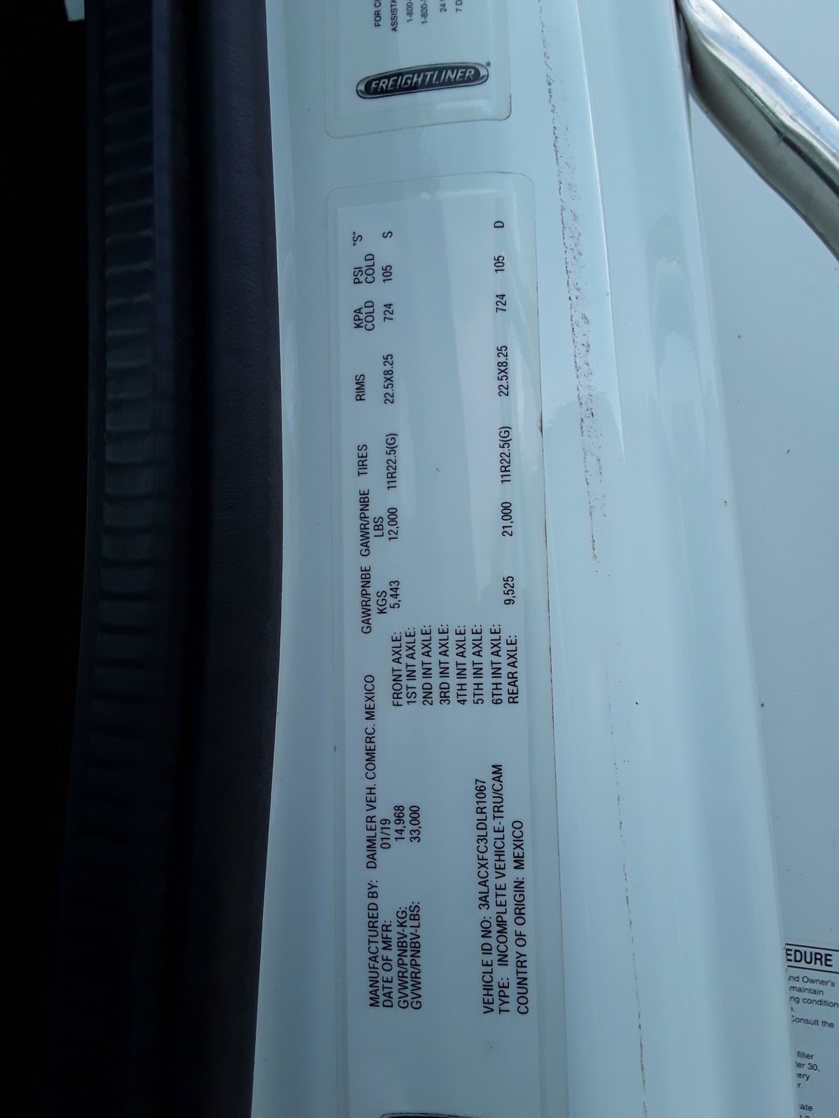 2020 Freightliner M2 106 895247