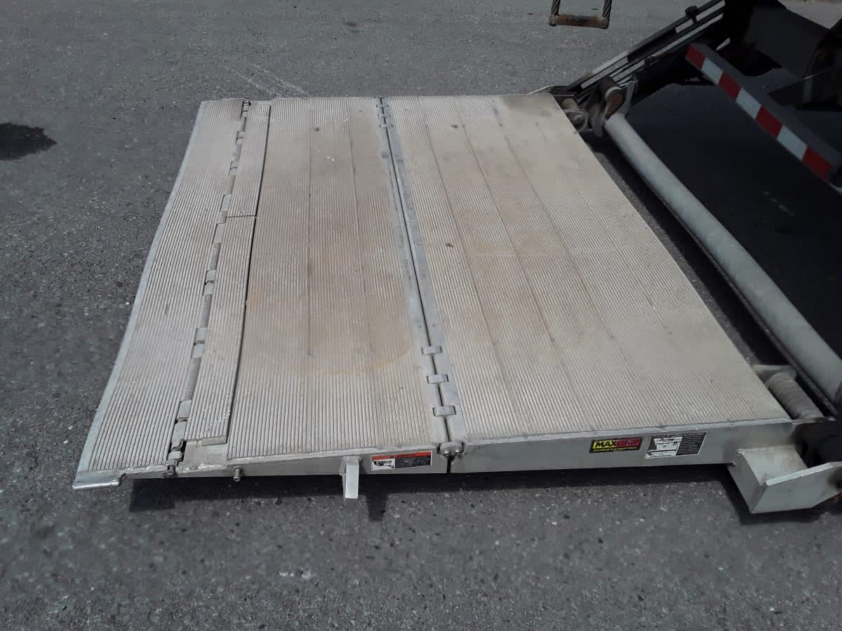 2020 Freightliner M2 106 895247