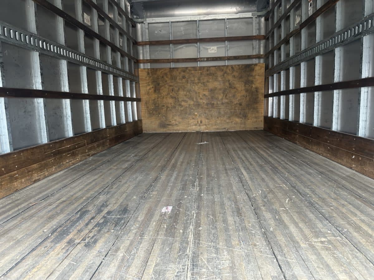 2019 Isuzu NPR HD 895384
