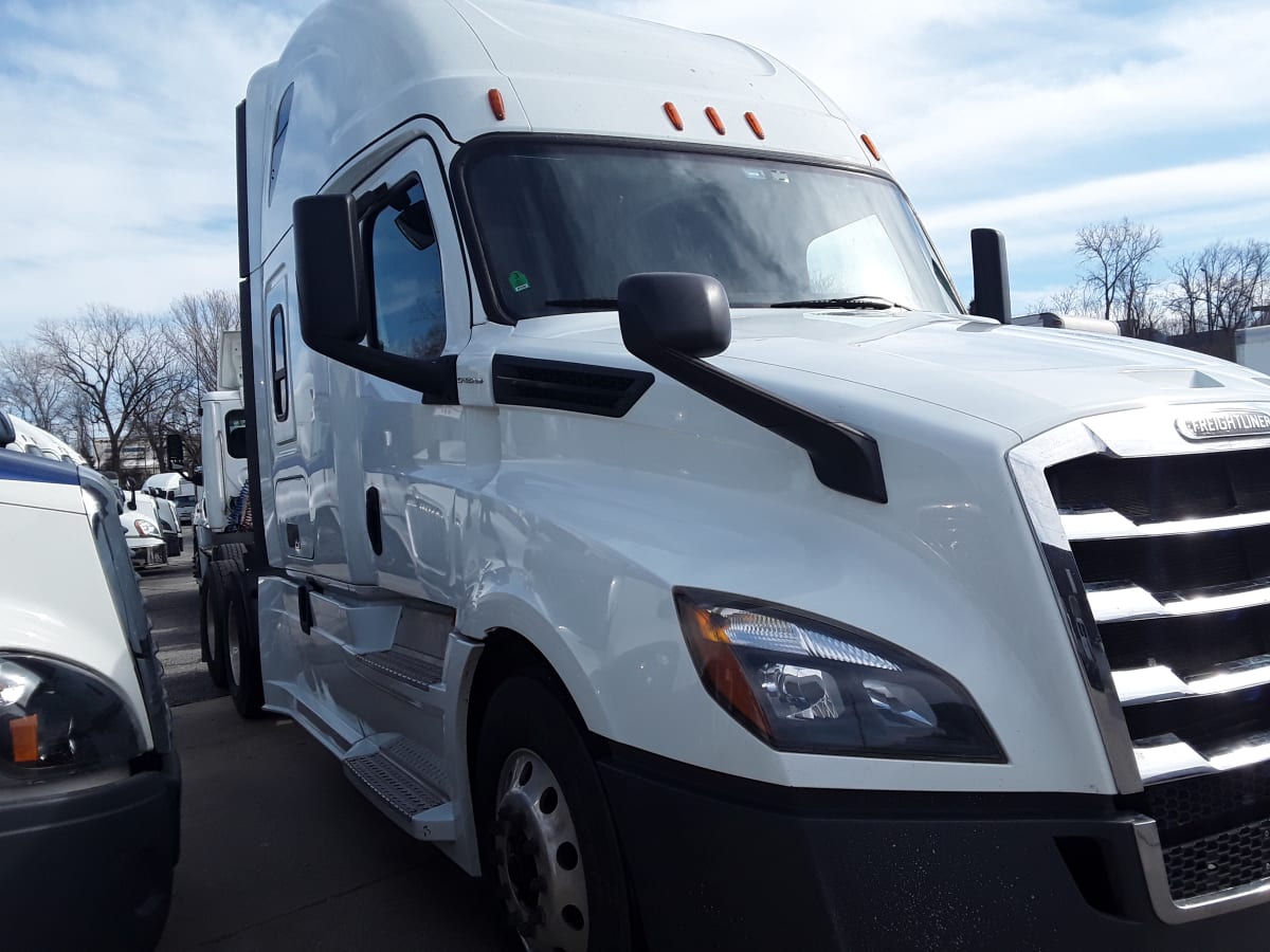 2020 Freightliner/Mercedes NEW CASCADIA PX12664 895458