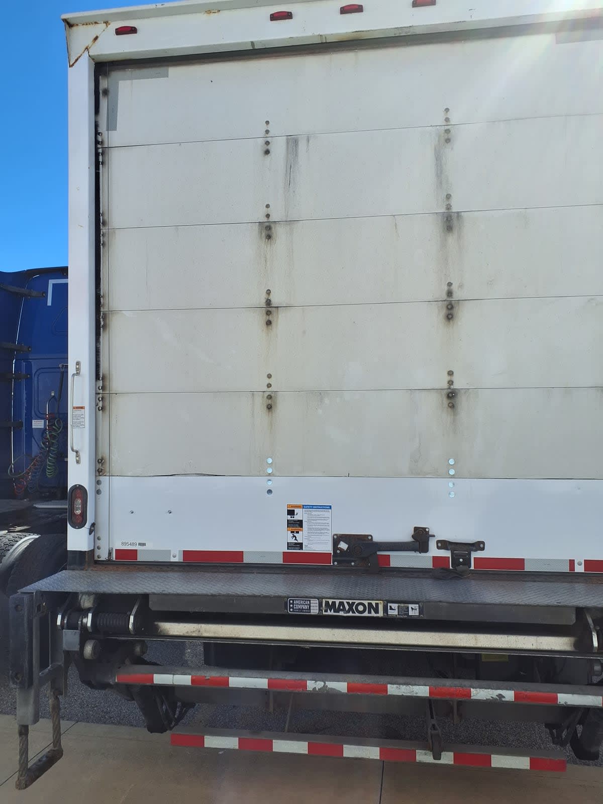 2020 Freightliner/Mercedes M2 106 895489