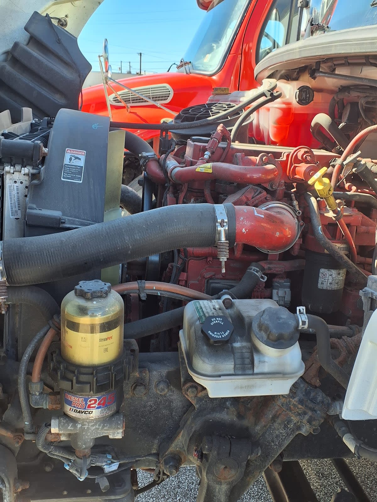 2020 Freightliner/Mercedes M2 106 895489