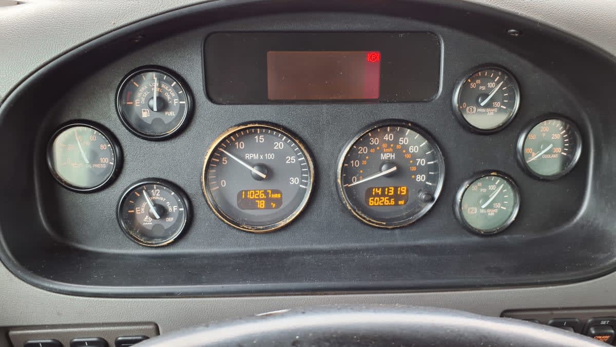 2020 Peterbilt 337 895526