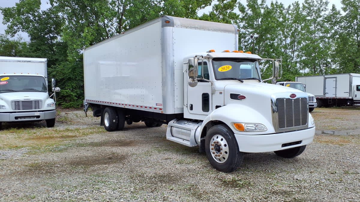 2020 Peterbilt 337 in West Chester, OH — photo 3