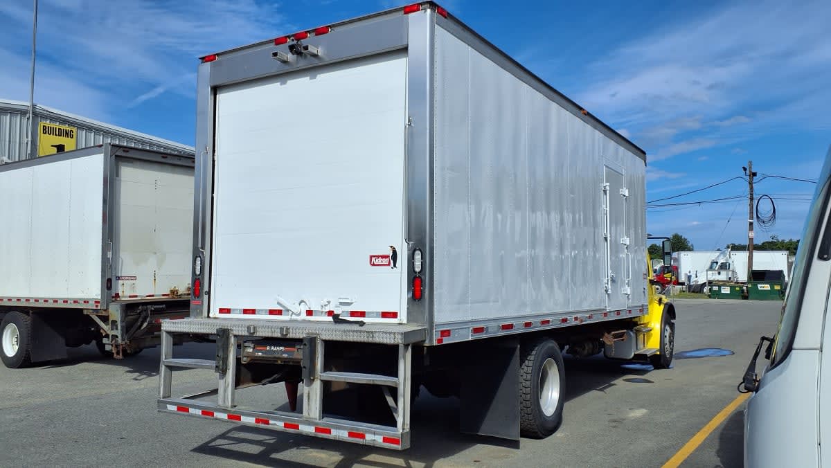 2020 Freightliner M2 106 in Salisbury, MA — photo 4
