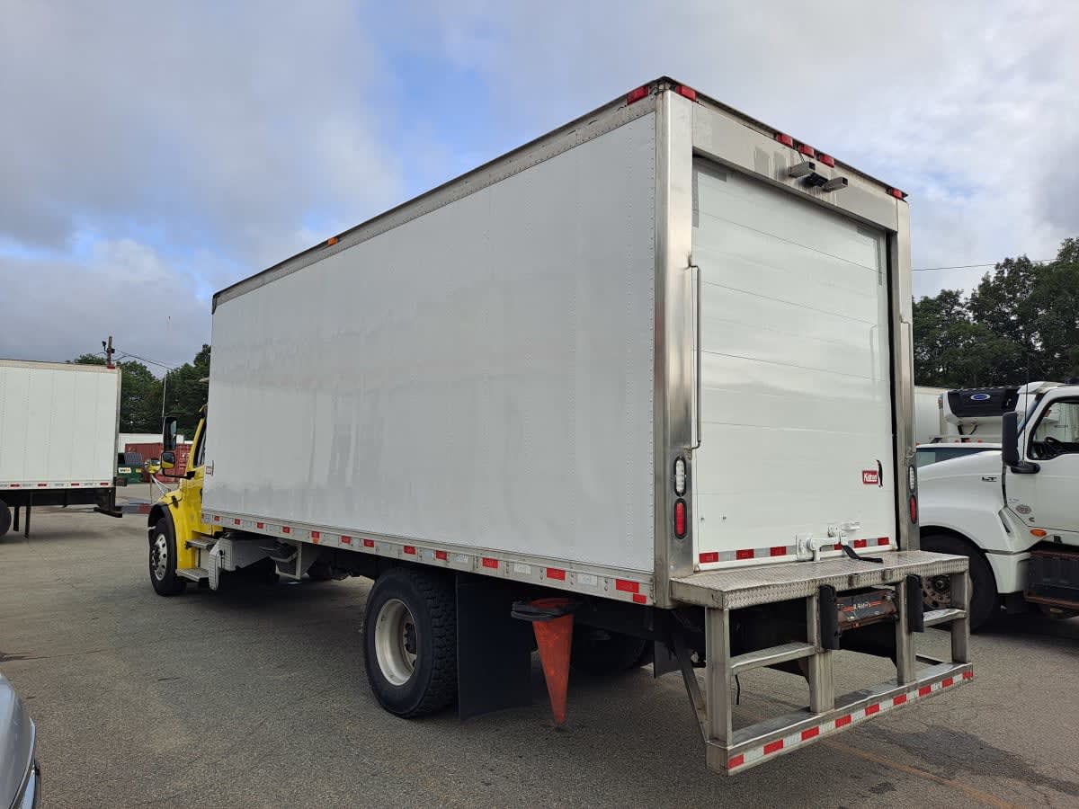 2020 Freightliner M2 106 in Salisbury, MA — photo 6