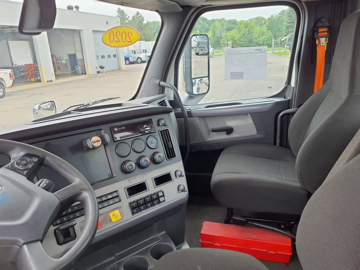 2020 Freightliner/Mercedes NEW CASCADIA 116 895587