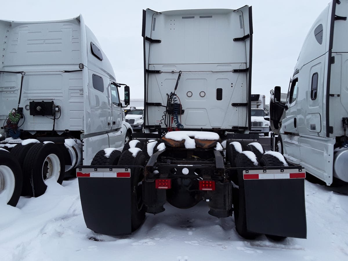 2019 Navistar International LT625 SLPR CAB 895617