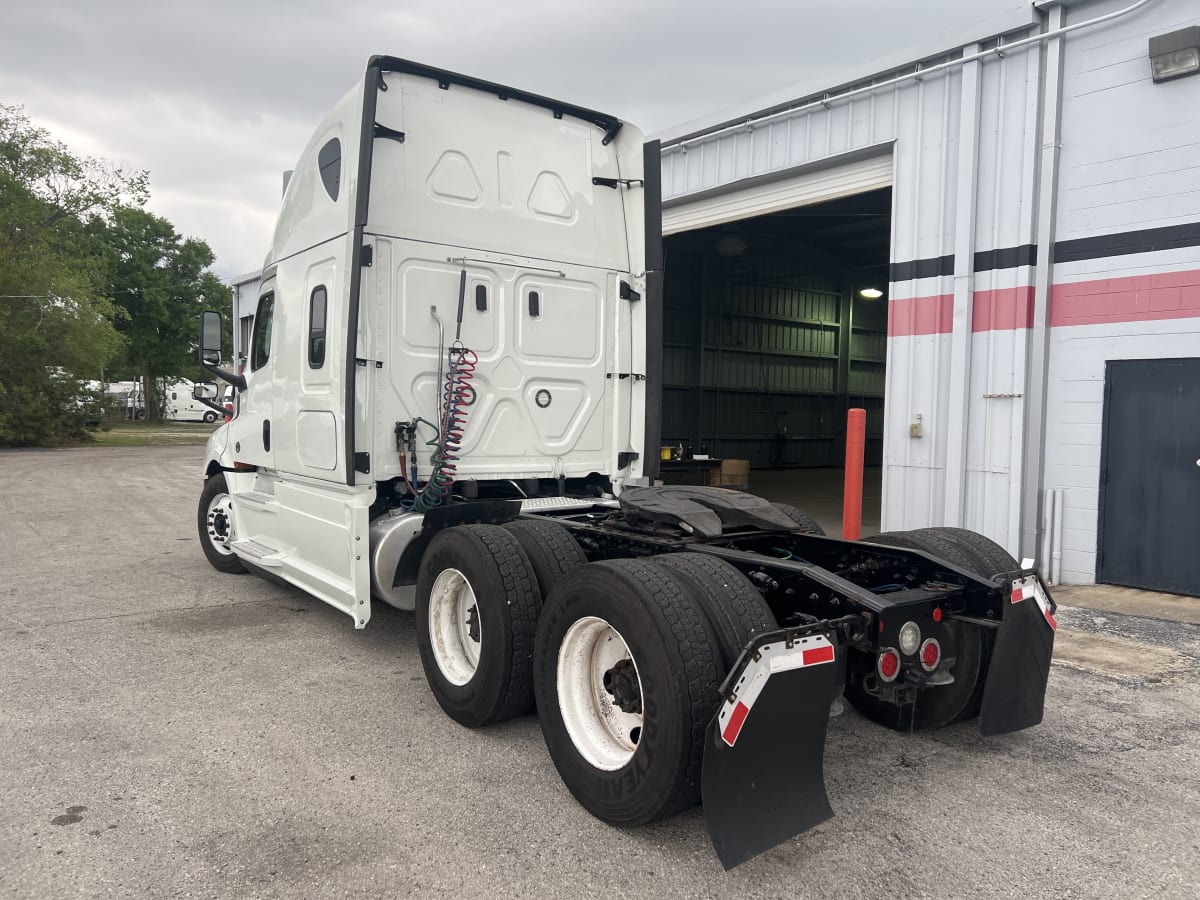 2020 Freightliner/Mercedes NEW CASCADIA PX12664 895646