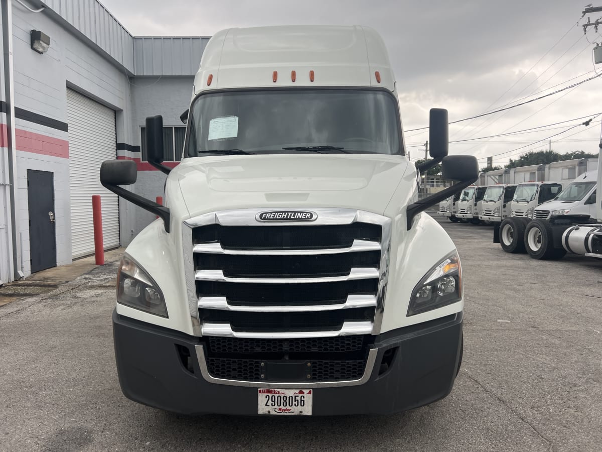 2020 Freightliner/Mercedes NEW CASCADIA PX12664 895646