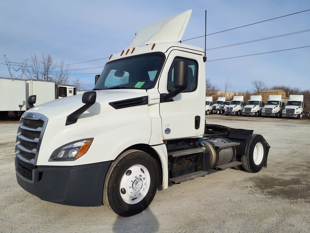 2020 Freightliner/Mercedes NEW CASCADIA 126 895822