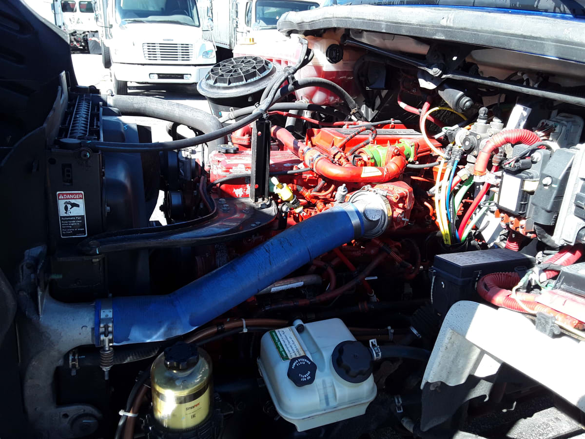 2020 Freightliner/Mercedes M2 106 895897