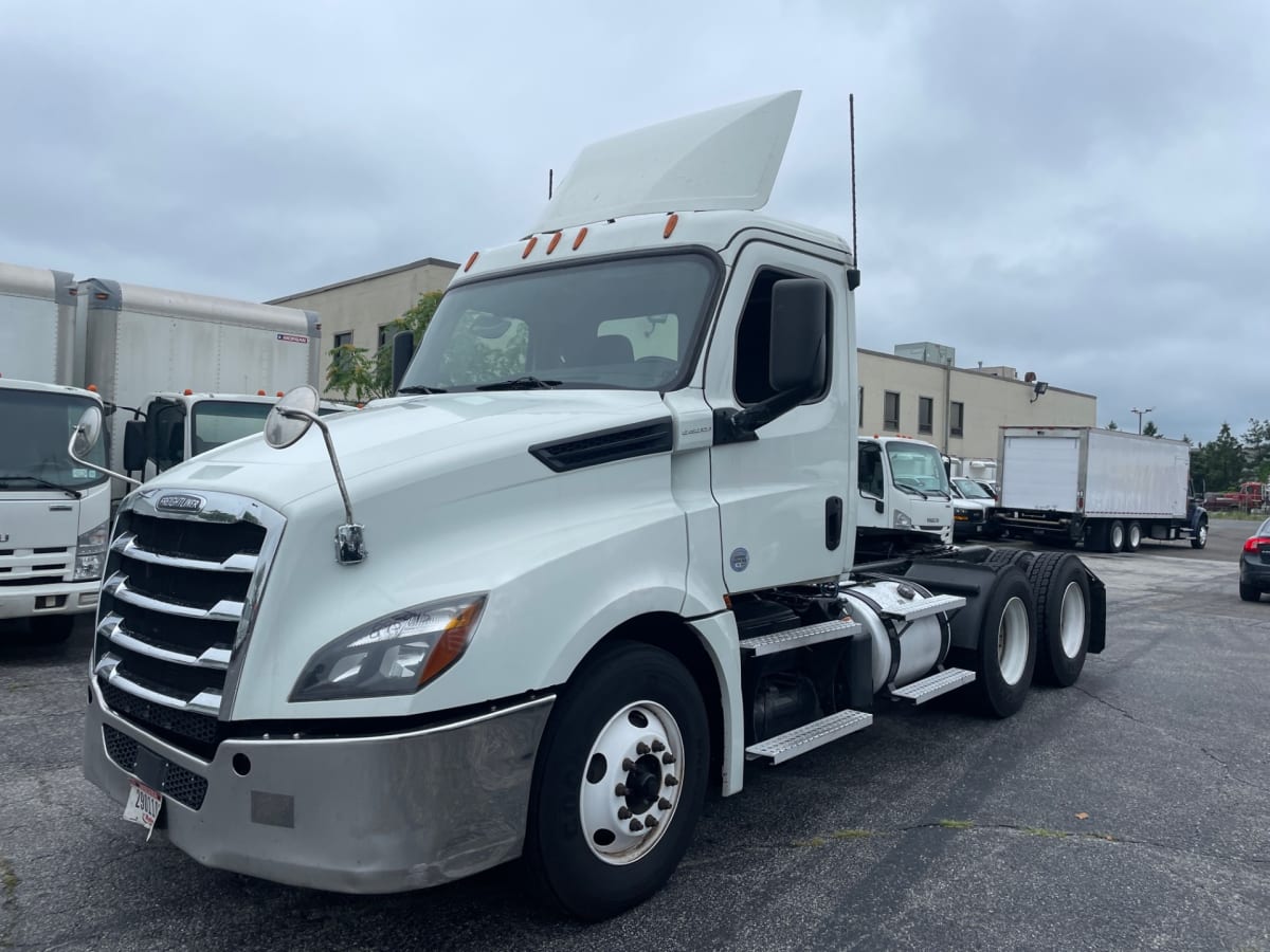 2020 Freightliner/Mercedes NEW CASCADIA PX12664 895945