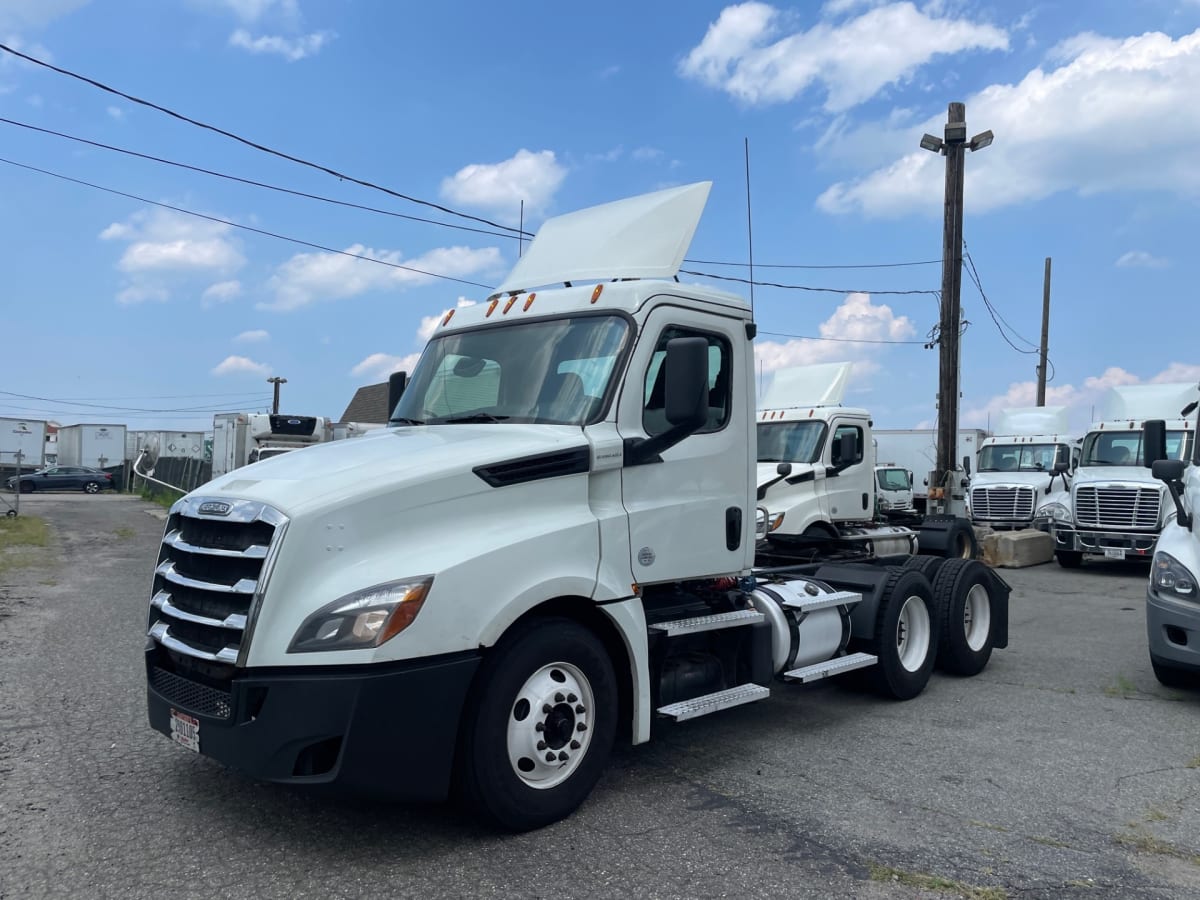 2020 Freightliner/Mercedes NEW CASCADIA PX12664 895969