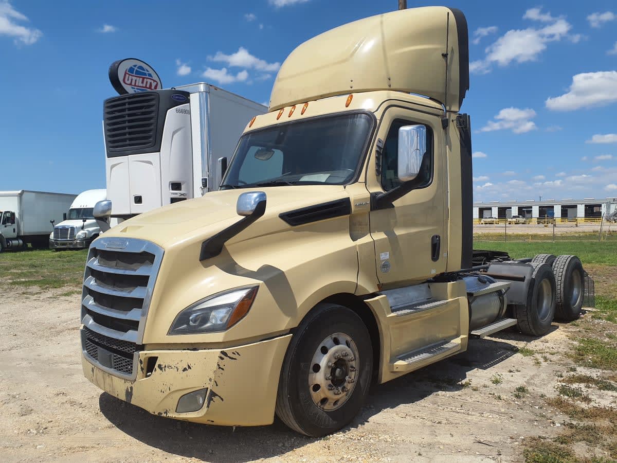 2020 Freightliner/Mercedes NEW CASCADIA PX12664 895986