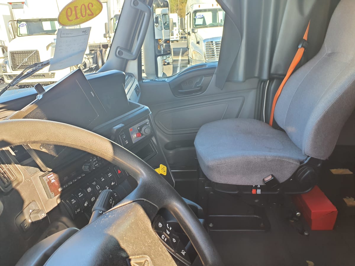 2019 Navistar International LT625 SLPR CAB 895997