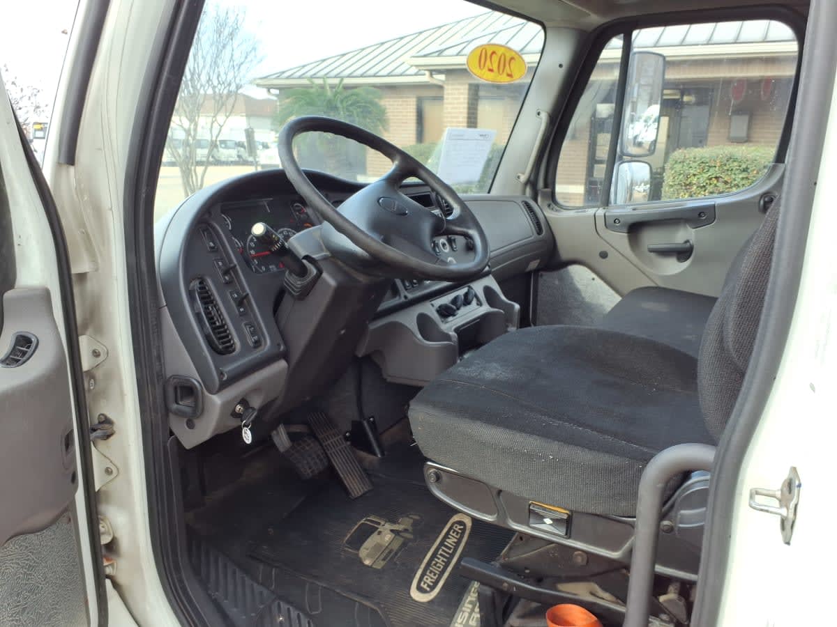 2020 Freightliner/Mercedes M2 106 896029