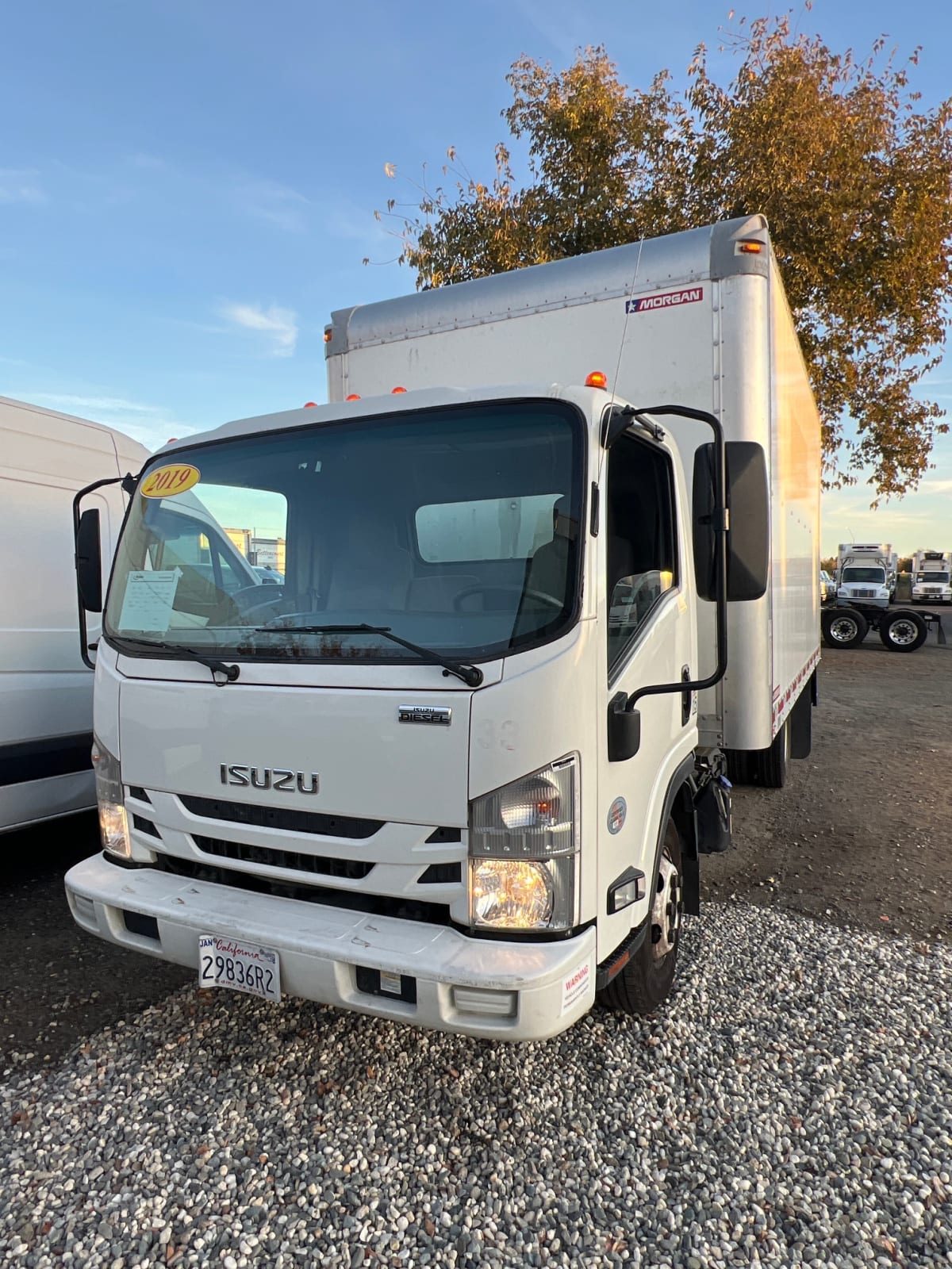 2019 Isuzu NPR 896063