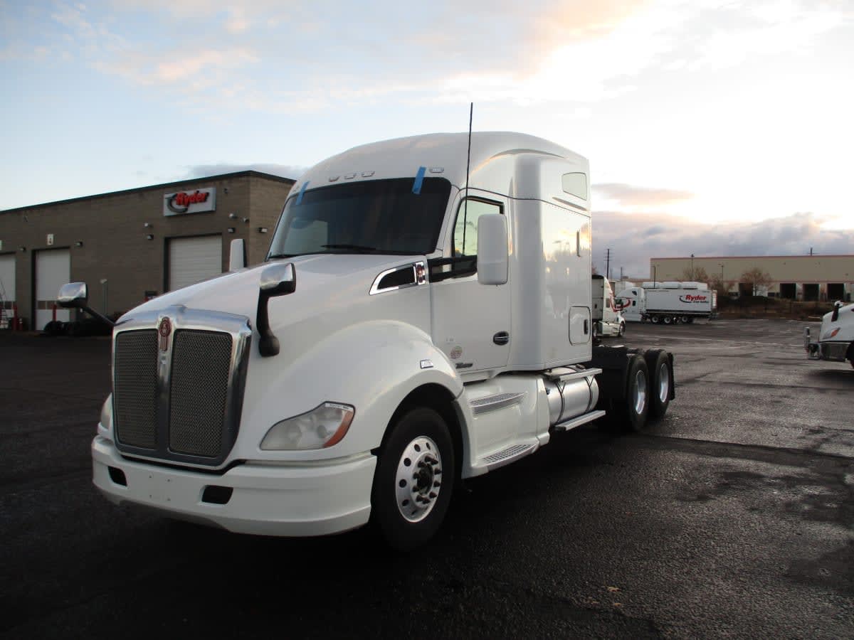 2020 Kenworth T680 - image 3