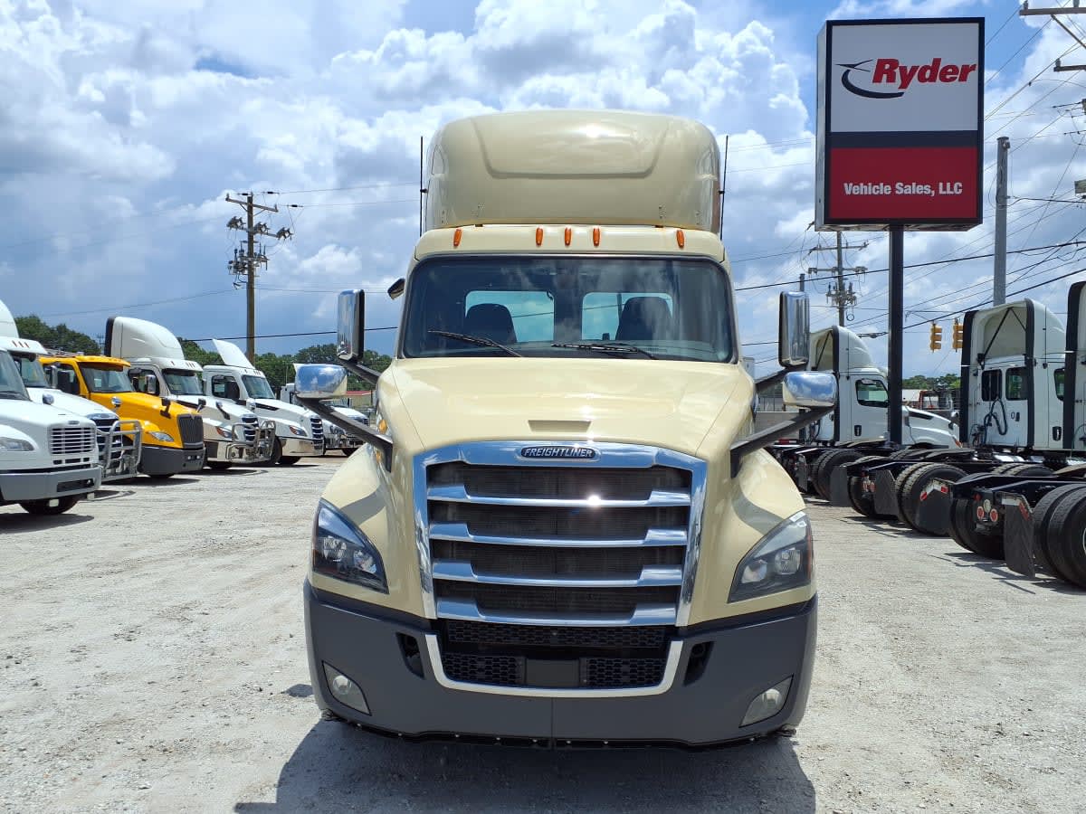 2020 Freightliner/Mercedes NEW CASCADIA PX12664 896313