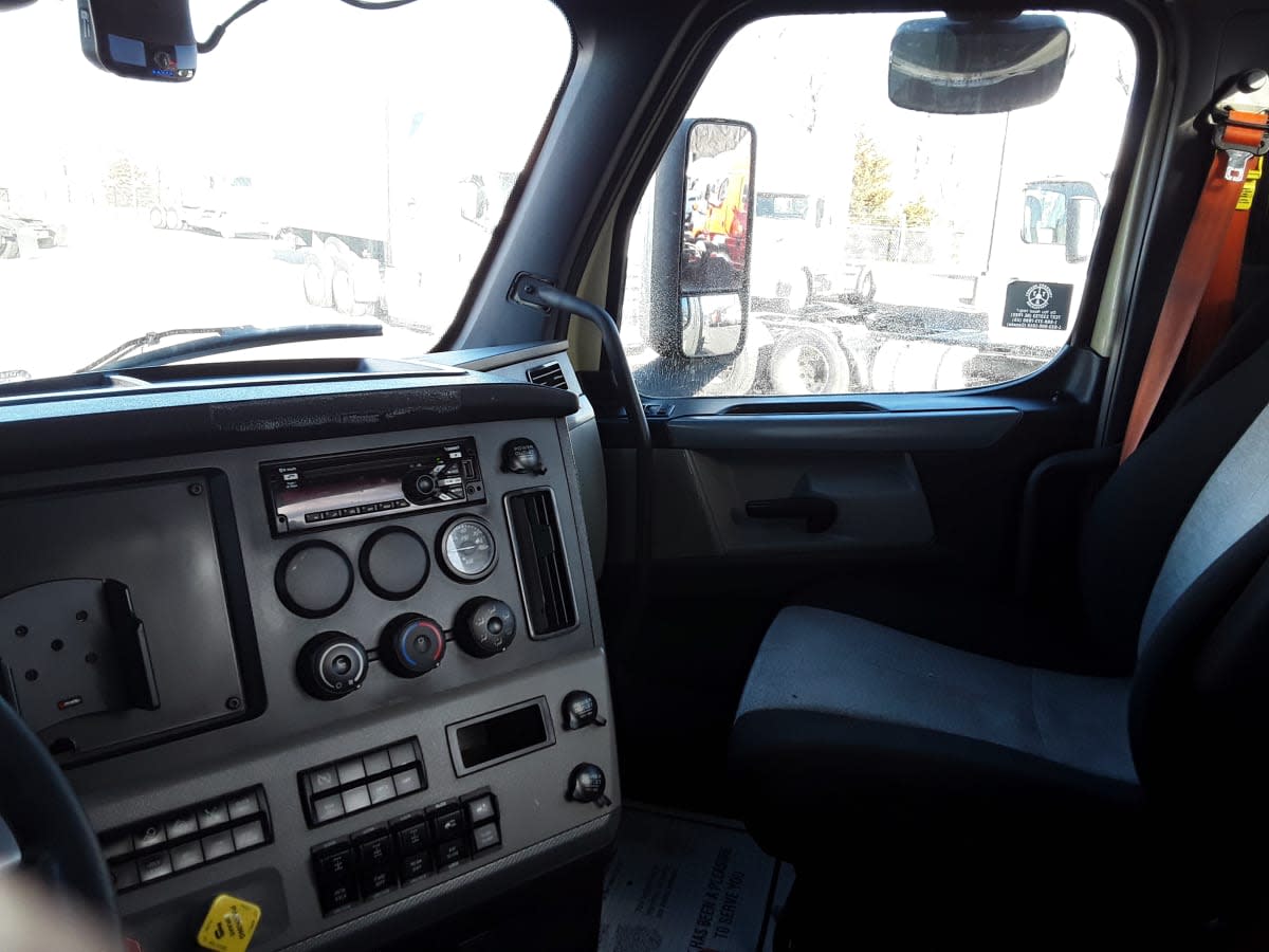 2020 Freightliner/Mercedes NEW CASCADIA PX12664 896340