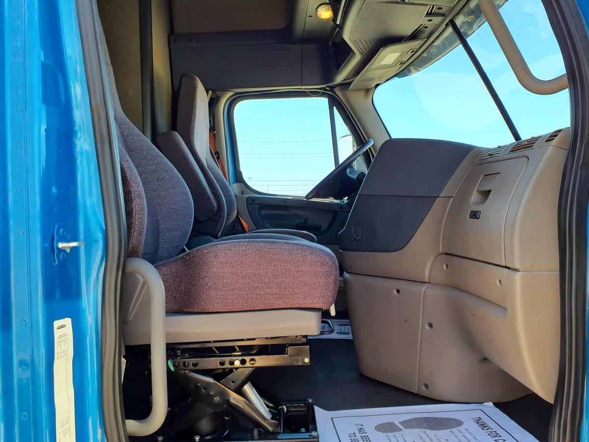 2020 Freightliner/Mercedes CASCADIA 125 896388