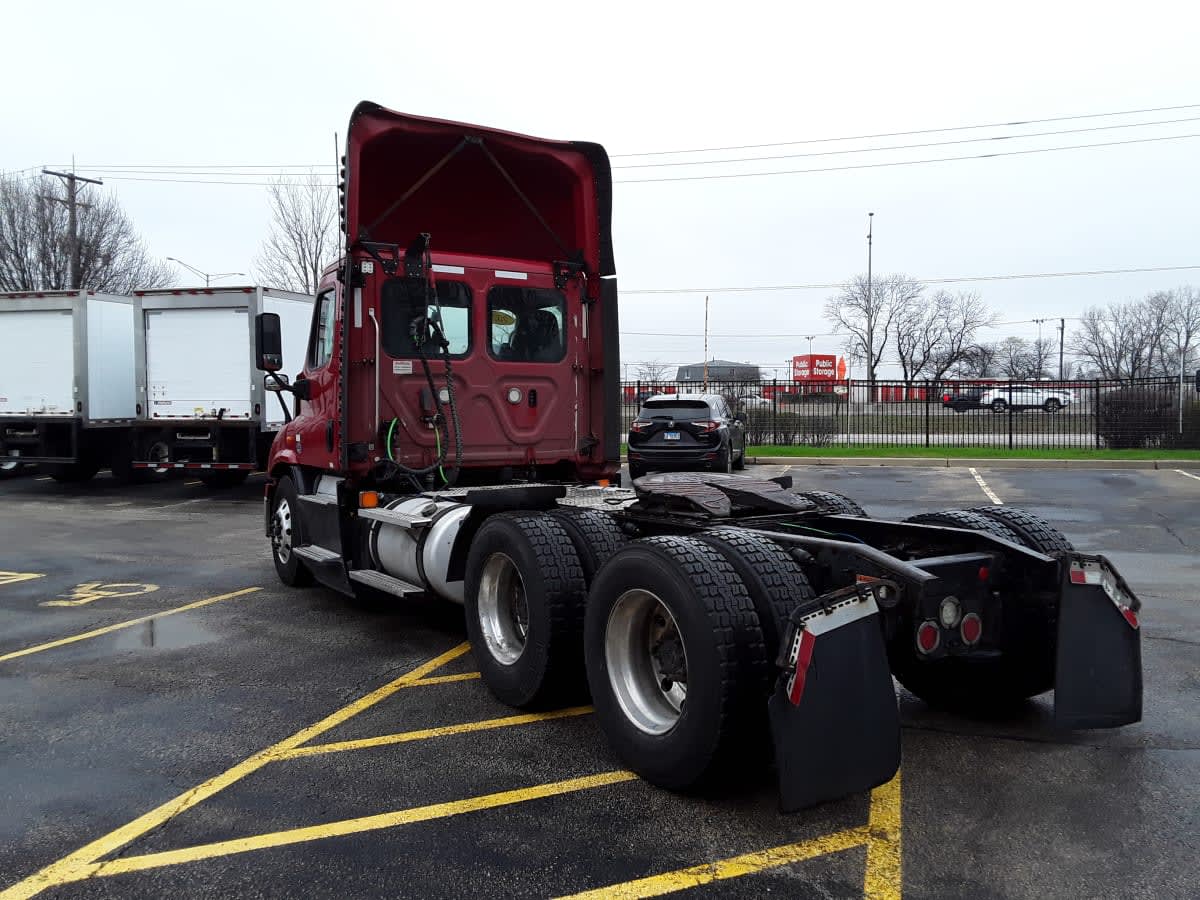 2020 Freightliner/Mercedes CASCADIA 113 896415