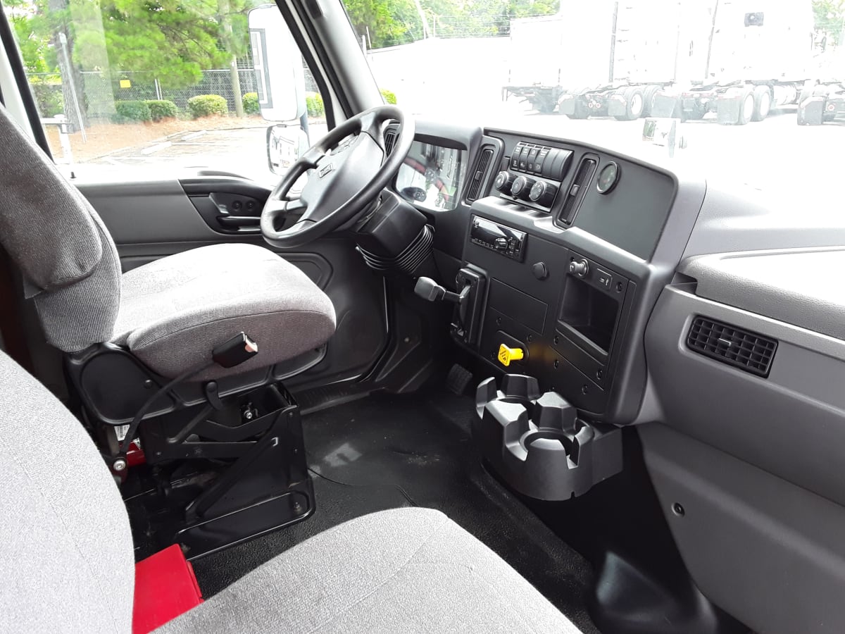 2020 Navistar International 4300 896453