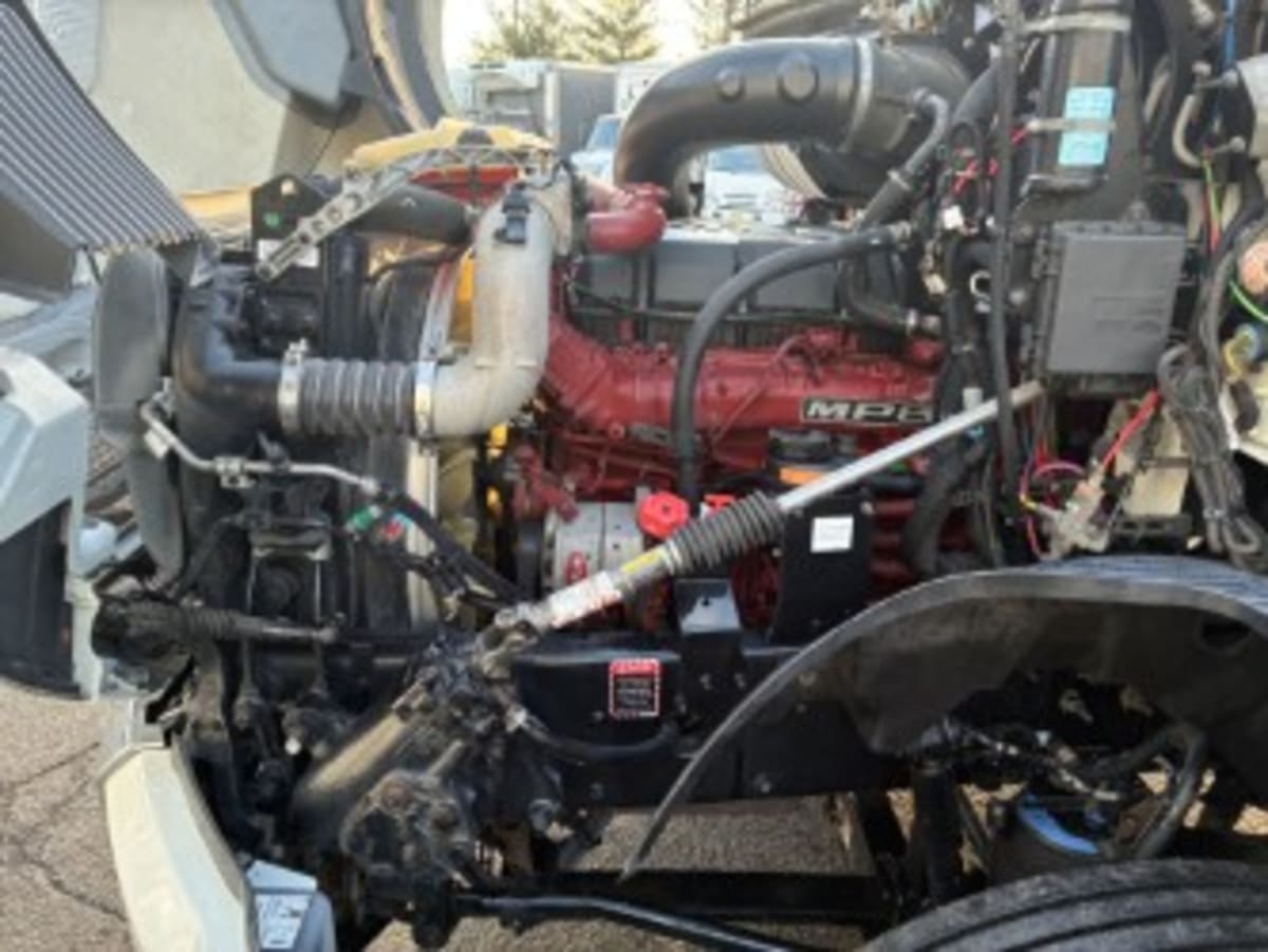 2020 Mack - image 14